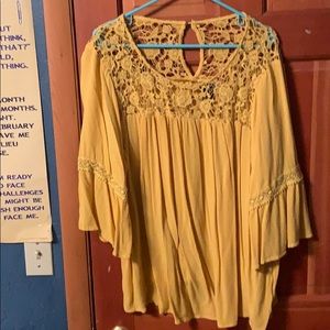 Torrid Plus yellow blouse